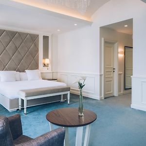Suite Premium Lit King-Size